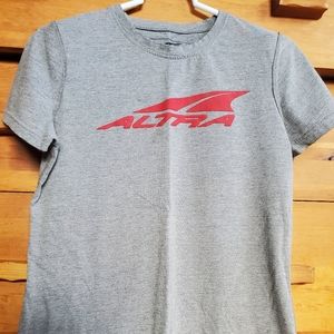Altra t-shirt